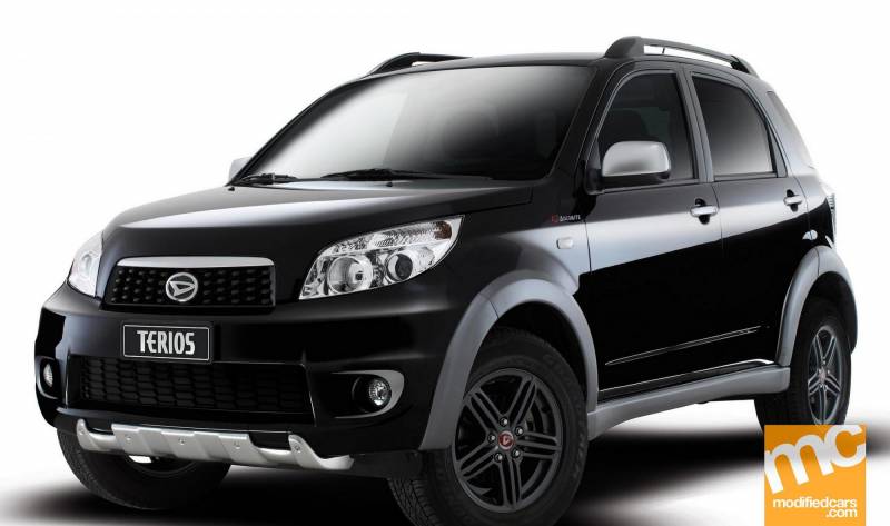 Comparison - Daihatsu Terios 7 seater 2015 - vs - GMC 